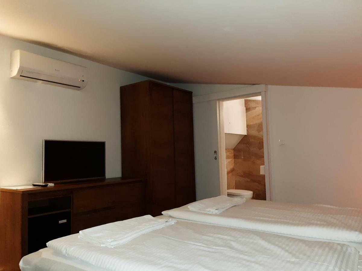 A7 Apartments Komárno Exteriér fotografie